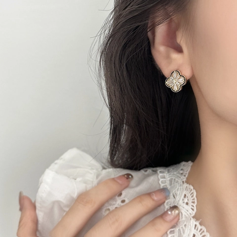 Four Leaf Clover Stud Earrings Copper 14k Gold Plated Zircon Enamel Mother Of Artificial Pearl Flower Vintage Luxury For Women