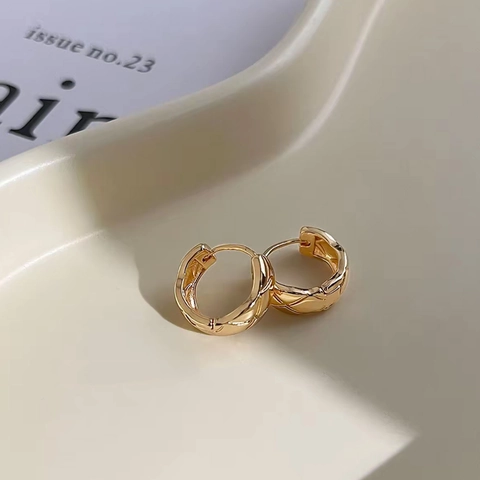 Quilted Pattern Hoop Earrings Copper Gold Plated Geometric Rhombus Texture Elegant Fashion Jewelry For Women