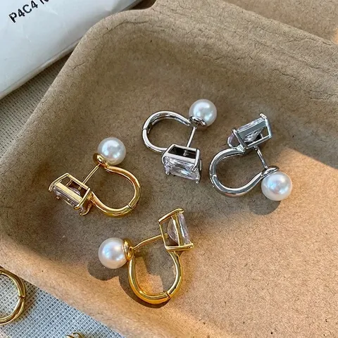 Orecchini A Cerchio A Forma De U Con Zircone Rettangolare E Perla Artificial Per Donne Gioielli In Rame Minimalisti Moda