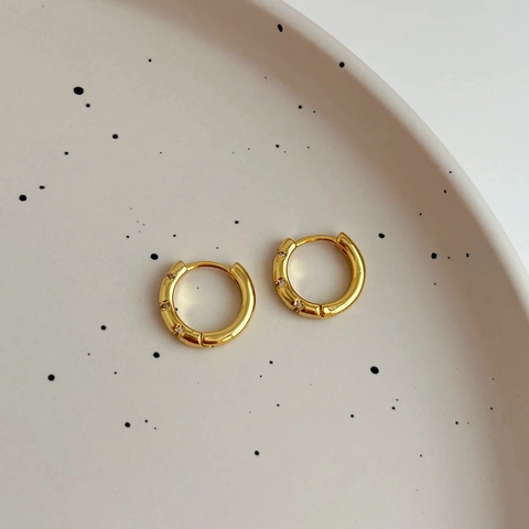 Minimalistische Geometrische Hoop Oorbellen Koper Verguld Met Zirkoon Micro Ingelegd Sieraden Niche Ontwerp Vrouwen
