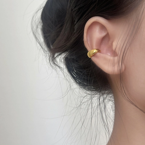 Minimalistische C-Förmige Ohrmanschette Ohne Piercing Kupfer 18K Vergoldet Hochglanzpolierter Schmuck Für Frauen