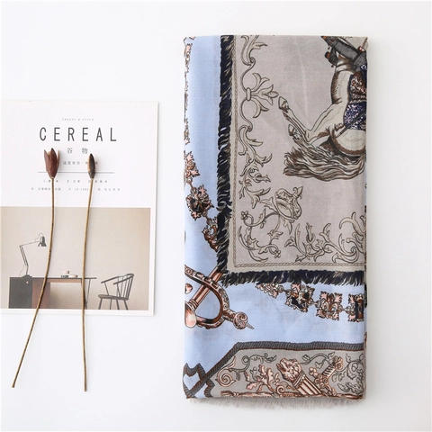 Vintage Barok Ruiter Print Sjaal Voor Vrouwen Lichtgewicht Polyester Omslagdoek Met Kwastjes Klassiek Paardenpatroon Decoratieve Mode Sjaal