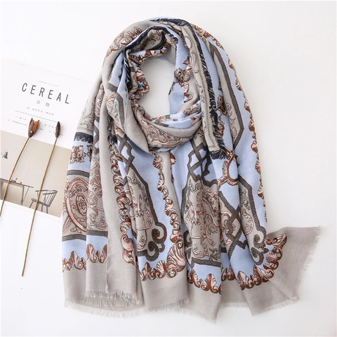 Vintage Barok Ruiter Print Sjaal Voor Vrouwen Lichtgewicht Polyester Omslagdoek Met Kwastjes Klassiek Paardenpatroon Decoratieve Mode Sjaal