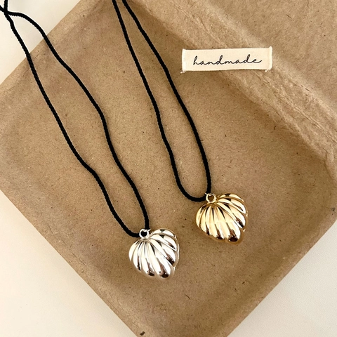 Collar Con Colgante De Corazón Cobre Textura Concha Acanalada Cordón Trenzado Negro Ajustable Joyas Hechas A Mano Para Mujeres