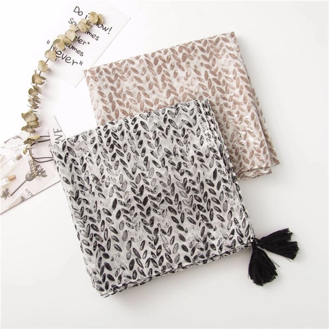 Dames Lange Sjaal Voile Bladprint Kwastje Omslagdoek Zonbescherming Licht Elegant Strand Accessoire