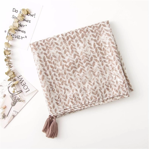 Dames Lange Sjaal Voile Bladprint Kwastje Omslagdoek Zonbescherming Licht Elegant Strand Accessoire