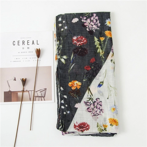 Women's Pastoral Floral Print Cotton Linen Scarf Long Shawl Color Block Tassel Beach Sunscreen Wrap Accessory