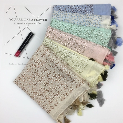 Women Cotton Viscose Blend Scarf Long Lightweight Sunscreen Shawl With Tassels Geometric Pattern Bohemian Travel Beach Wrap
