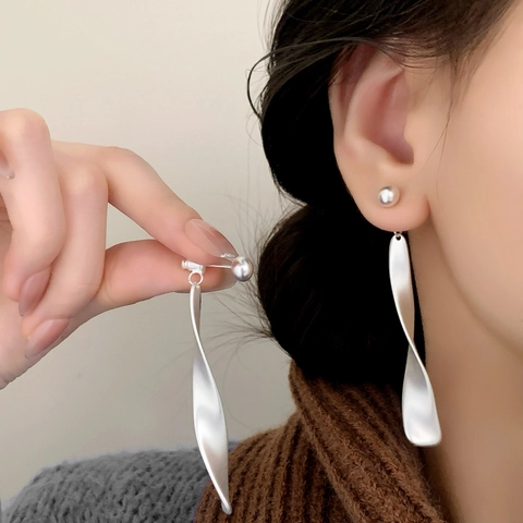 Gedraaide Lange Druppeloorbellen Mat Koper Geometrische Spiraal Minimalistische Sieraden Voor Dames Elegant