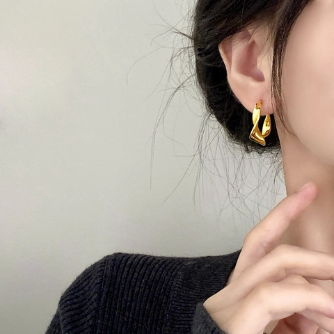 Twisted Geometric Stud Earrings High Polish Copper 18K Gold Plated Fashion Jewelry For Women With Copper Earring Post