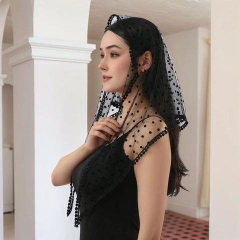 Damen Polka Dot Mesh Dreieckstuch Spitze Pom Pom Rand Vintage Kopftuch Mantilla Schal Mode Haar Accessoire