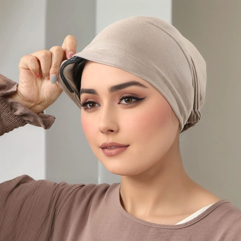 Femmes Couleur Unie Antidérapant Élastique Extensible Chapeau de Sous-vêtements Polyvalent Quotidien Mode Beanie Casquette Couvre-chef