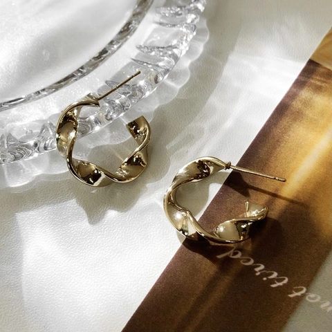 Boucles D'oreilles Puces En Forme De C Torsadées Vintage Luxe Géométrique Bijoux En Cuivre Mode Design Pour Femmes Or Café