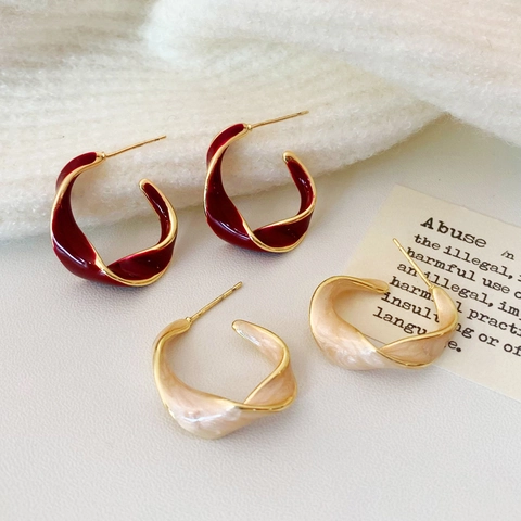 Franse Vintage Twist C-Vorm Hoop Oorbellen Koper Emaille Glazuur Elegante Geometrische Sieraden Voor Vrouwen