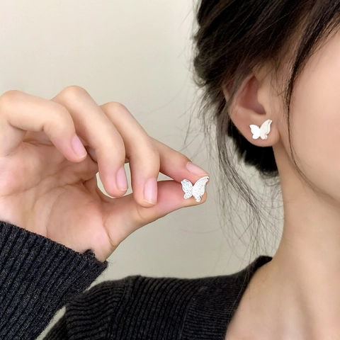 Mattierte Kupfer Schmetterling Ohrstecker Mit Kupfer Ohrringpfosten Mode Einfacher Eleganter Schmuck Für Frauen Geschenk