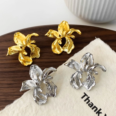 Exaggerated Textured Flower Stud Earrings Elegant Statement Iris Petal Copper Jewelry For Women Gold Silver Tone