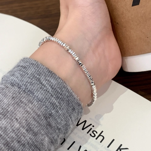 Elegante Bracciale Di Perline Stile Francese Rame Placcato Argento Con Künstliche Perle Di Imitazione E Pendente Stella In Zircone Per Donna