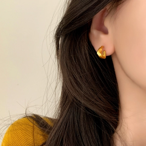 Irregular Geometric C-Shape Stud Earrings Matte Frosted Copper Plated 18K Gold With 925 Sterling Silver Earring Post