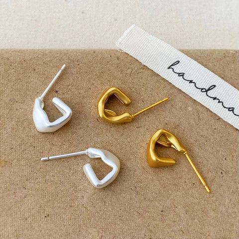Irregular Geometric C-Shape Stud Earrings Matte Frosted Copper Plated 18K Gold With 925 Sterling Silver Earring Post