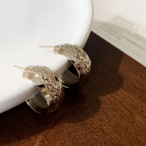 Orecchini A Forma Di C Con Trama A Rombo Geometrico Placcati In Oro Caffè Con Perno In Argento Sterling 925 Per Donna
