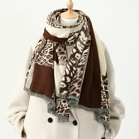 Women Leopard Print Splicing Thickened Shawl Scarf Vintage Geometric Pattern Imitation Cashmere Warm Long Scarf With Tassels