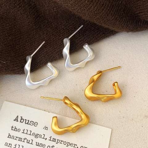 Matte Goud Zilver Vergulde Koperen Oorknopjes Onregelmatige Gegolfde C-Vorm Geometrische Minimalistische Niche Sieraden