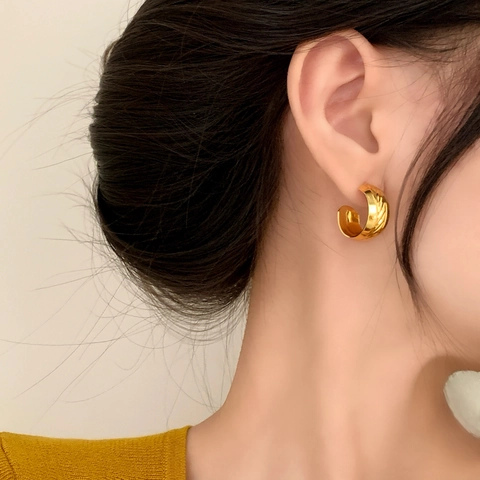 Pendientes De Aro En Forma De C Cobre Con Poste De Plata Esterlina 925 Rayas Diagonales Minimalista Vintage Mujer