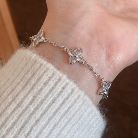 Bracciale Quadrifoglio Da Donna Ottone Con Intarsio Di Zircone Gioielli Di Moda Elegante Accessorio