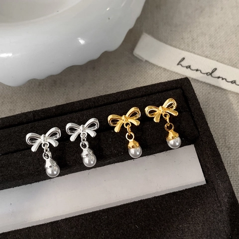 Schleife Künstliche Perle Hängeohrringe Mit Kupfer Ohrstecker Minimalistisch Süß Elegant Täglicher Schmuck Für Damen