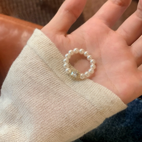 Vintage Beaded Imitation Artificial Pearl Ring With Square Zircon Inlaid Elastic Finger Band Elegant Jewelry Gift For Women