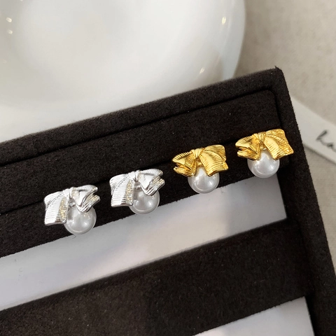 Pendientes De Botón Con Nudo De Lazo Cobre Perla Artificial De Concha Chapado En Oro Joyería Elegante Para Mujeres