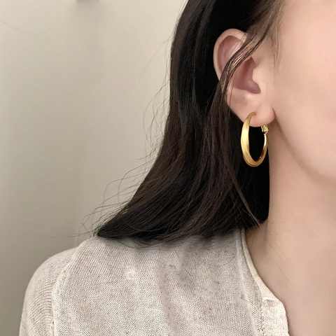 Kupferne Creolen Für Damen Minimalistisches Geometrisches Gedrehtes Design Gebürstetes Finish Matte Mode Schmuck Accessoires