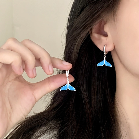 Boucles D'oreilles Créoles Queue De Baleine Cuivre Plaqué Argent Avec Tige En Cuivre Émail Bijoux Pour Femmes