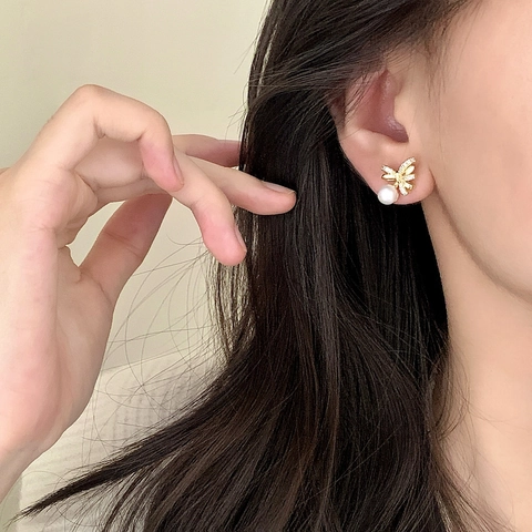 Eleganti Orecchini A Lobo Con Fiocco E Perla Artificial Per Donna Rame Con Micro Pavé Di Zirconi E Perla Artificial Di Conchiglia Stile Francese