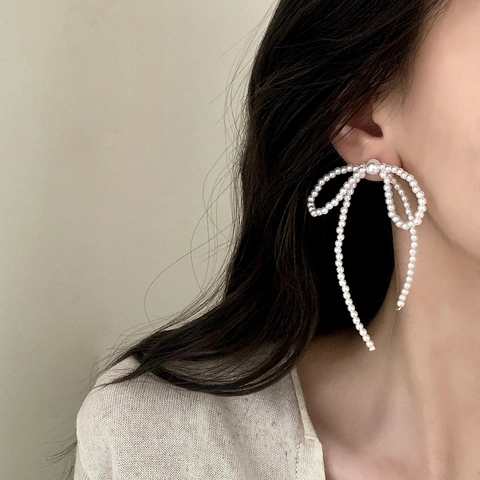 Elegant Bow Stud Earrings French Style Artificial Pearl Bowknot Copper Earrings For Women Commuting Luxury Jewelry