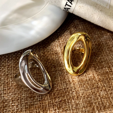 Minimalistischer Hohlraum Oval Offener Ring Kupfer Hochwertiger Geometrischer Verstellbarer Schmuck Für Frauen