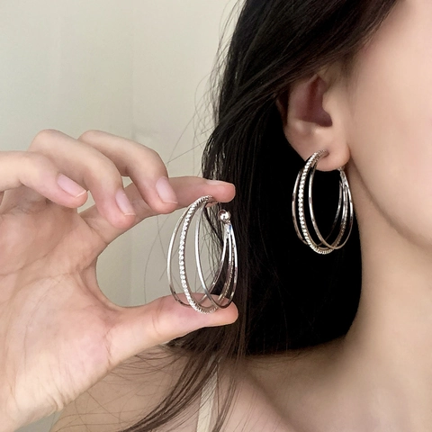 Pendientes De Aro Geométricos De Triple Capa Cobre Circonita Con Poste De Plata De Ley 925 Para Mujeres