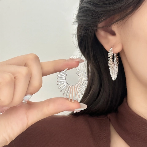 Pendientes De Aro Geométricos Retro Con Poste De Plata De Ley 925 Para Mujer Lujo Ligero Joyería De Cobre