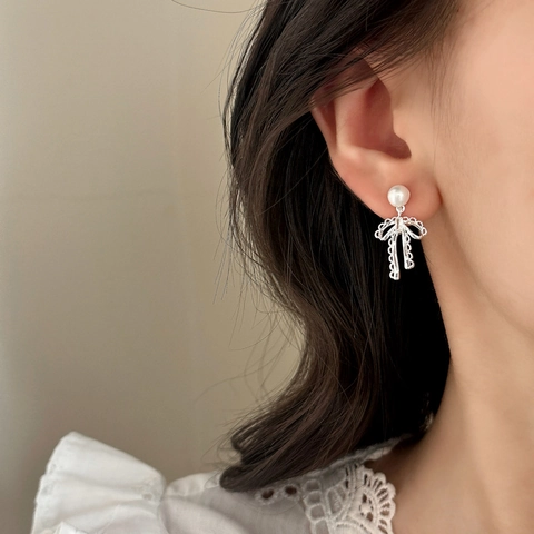 Boucles Oreilles Nœud Élégantes Avec Tige En Cuivre Dentelle Ajourée Künstliche Perle Coquille Fleur Style Doux Accessoires Femmes