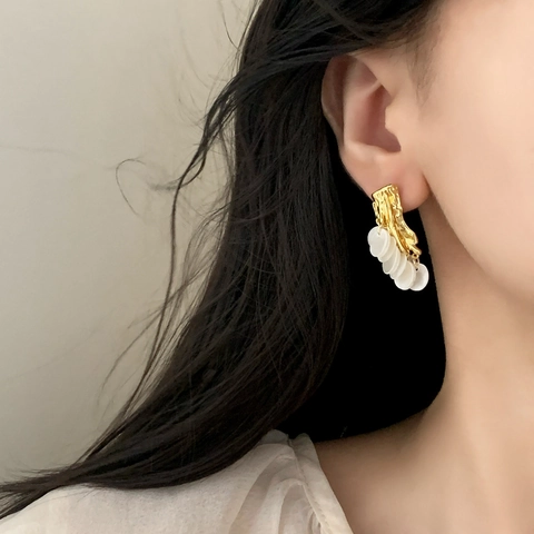 Retro Shell Round Disc Tassel Dangle Earrings Irregular Lava Texture Copper Gold Plated Elegant Jewelry Women