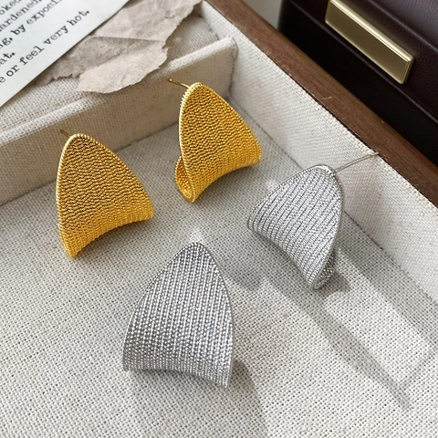 Geometric Triangle Wave Stud Earrings With Copper Earring Post Granulated Texture Minimalist Niche Design For Women