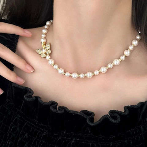 Elegante Collana Di Künstliche Perle A Farfalla Ciondolo In Rame Zircone Gioielli Di Lusso Vintage Francese Per Donna Catena Designer
