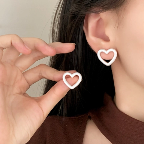 Heart Stud Earrings Brushed Copper Hollow Heart Design Minimalist Elegant Jewelry For Women Stylish Accessory