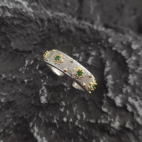 Anello Aperto In Rame Vintage Da Donna Con Zirconia Verde Bianca Texture Spazzolata Accessorio Moda Regolabile