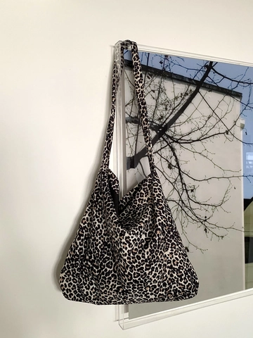 Women Corduroy Leopard Print Shoulder Bag Large Capacity Casual Tote Handbag Vintage Commuter Everyday Shopper Bag