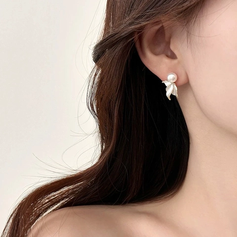 Pendientes De Botón De Perlas Artificiales De Concha Con Cola De Pez Estilo Francés Con Poste De Cobre Joyas De Hoja De Esmalte