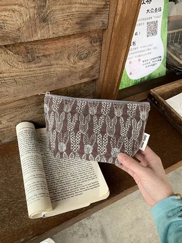 Embroidery Rabbit Cosmetic Bag Cotton Linen Makeup Pouch Vintage Zipper Travel Organizer Case For Women