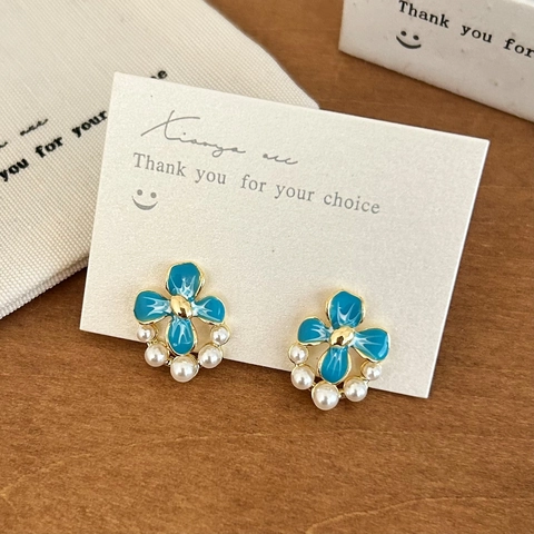 Blue Enamel Flower Stud Earrings With Artificial Pearl Decor Copper Post Vintage Elegant Floral Jewelry For Women