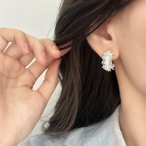 Irregular Fireworks C-Shaped Stud Earrings With 925 Sterling Silver Earring Post Copper 18K Gold Plated Fashion
