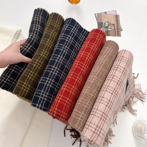 Women Vintage Plaid Scarf Thick Warm Double Sided Ripple Shawl With Tassels Soft Elegant Neck Warmer For Winter Cold Weather Wrap